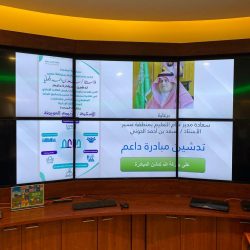 الأمير تركي بن طلال  يعالج تعثر مشاريع النقل  في منطقة عسير