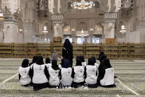 وكالة الشؤون الإثرائية والتطوعية بالمسجد الحرام تستقبل متطوعات من التعليم