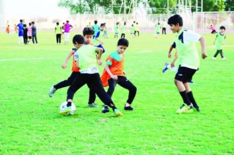 نادي القريات يعلن عن فتح باب التسجيل لمواهب كرة القدم